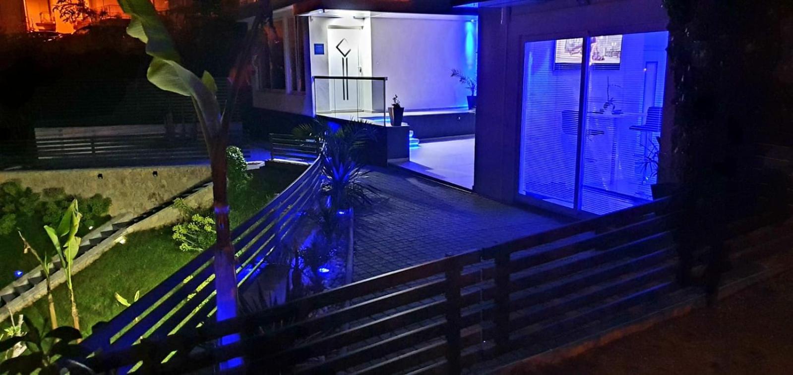 Penthouse Jacuzzi & Pool Apartmants Опатия Екстериор снимка