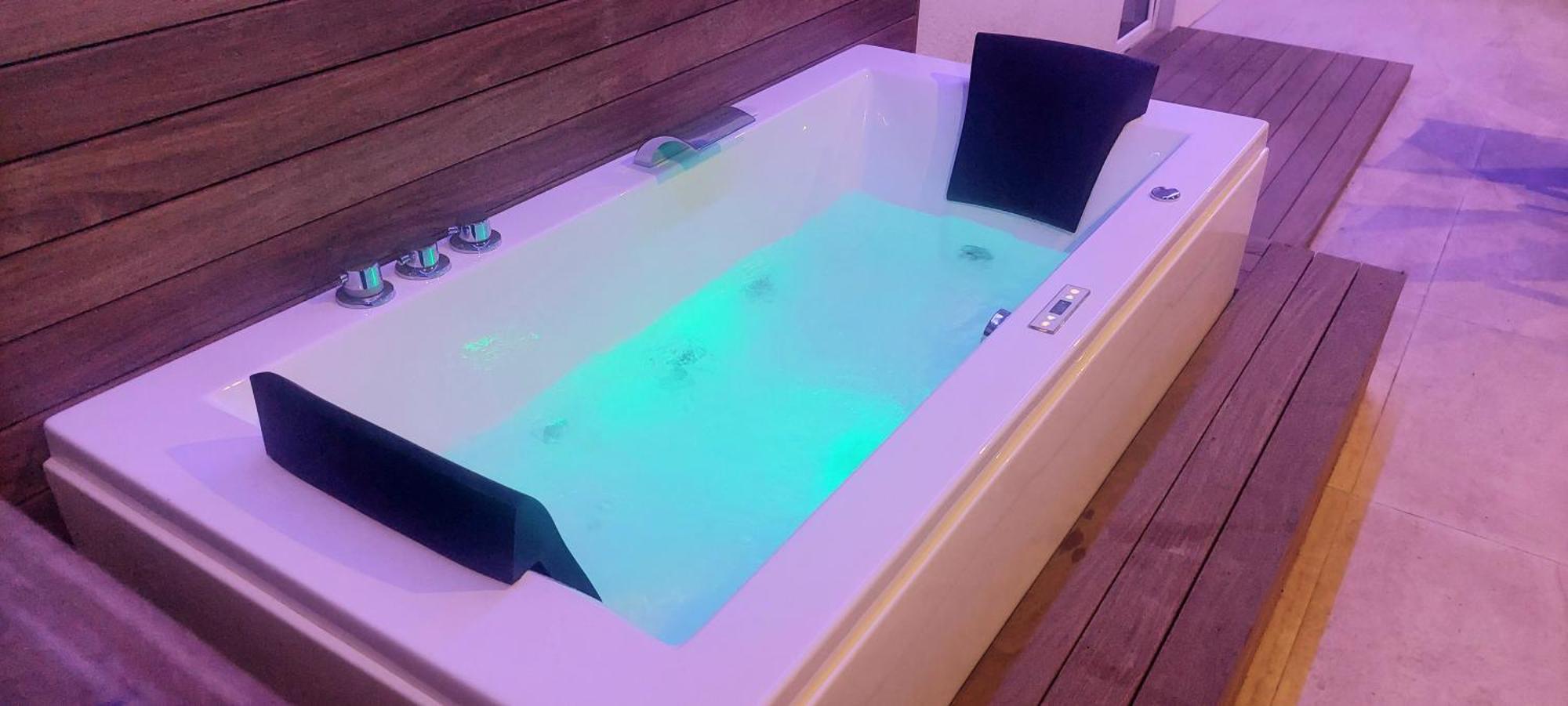 Penthouse Jacuzzi & Pool Apartmants Опатия Екстериор снимка